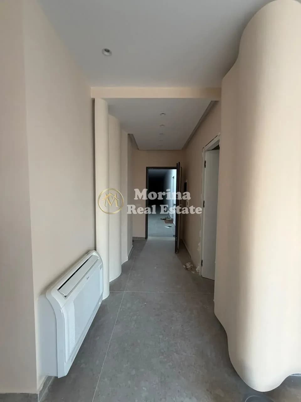 Qera | Ambjent Biznesi | Rruga Jordan Misja | 1000 €/muaj 3