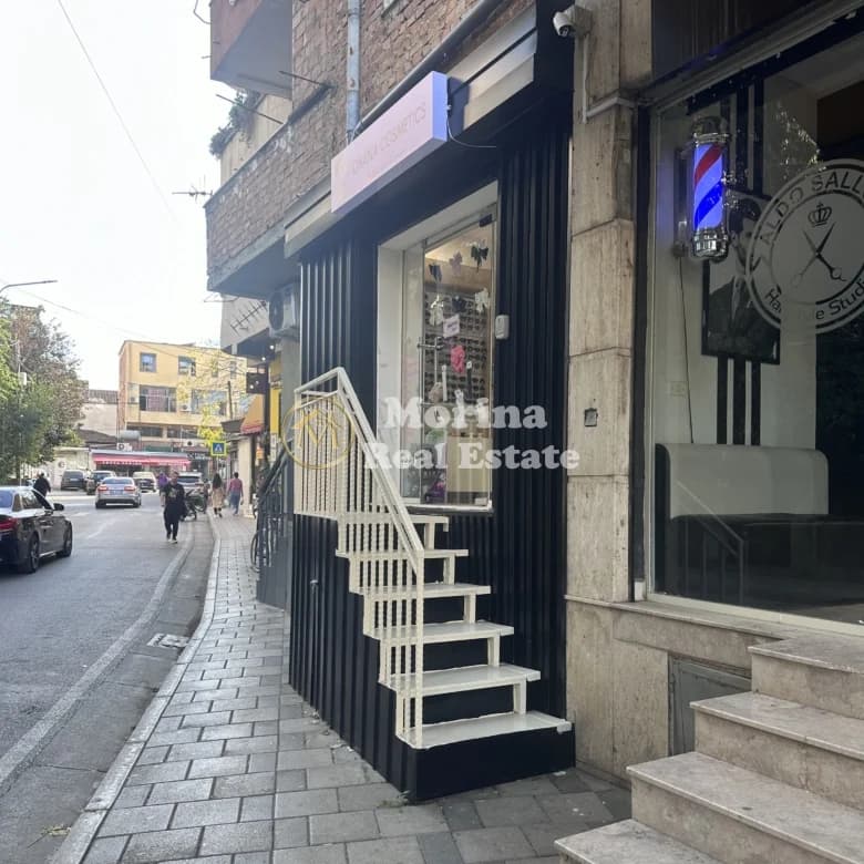 Qera | Ambjent Biznesi | Embassy of the United States | 400 €/muaj 2