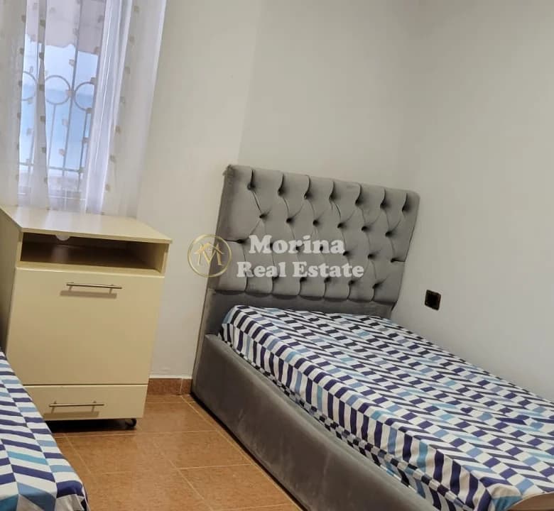 Qera | Shtëpi private 1 + 1 | Rruga e Dibrës | 350 €/muaj 2