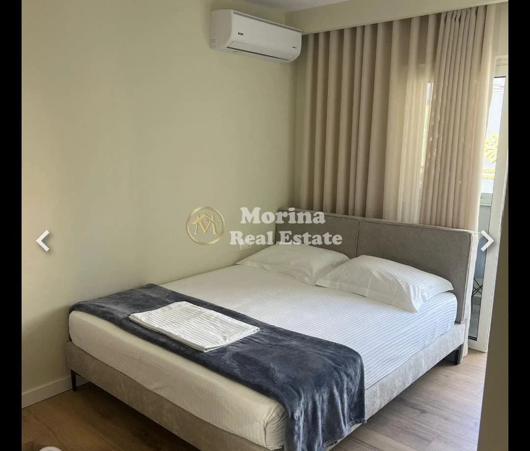 Shitje | 2 Apartamente 1 + 1 | 21 Dhjetori | 200000 € 4
