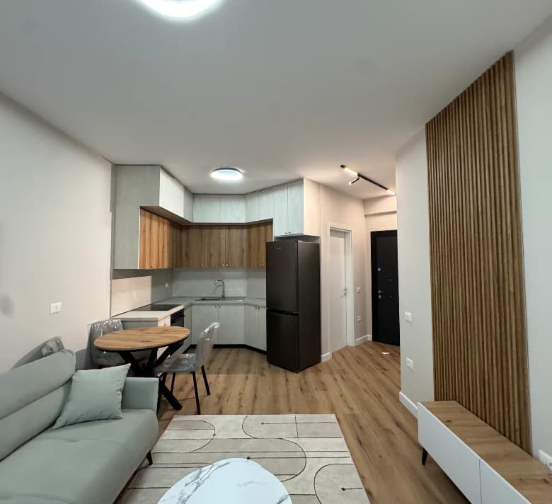 Qera | Apartament 1 + 1 | Liqeni i Thatë | 700 €/muaj 3