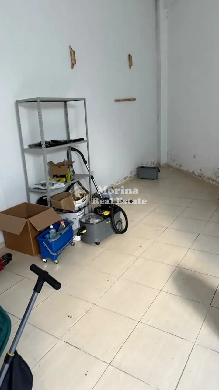 Shitje | Ambjent Biznesi | Komuna e Parisit | 200850 € 3