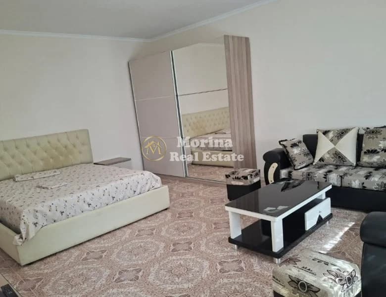 Qera | Shtëpi private 1 + 1 | Rruga e Dibrës | 400 €/muaj 4