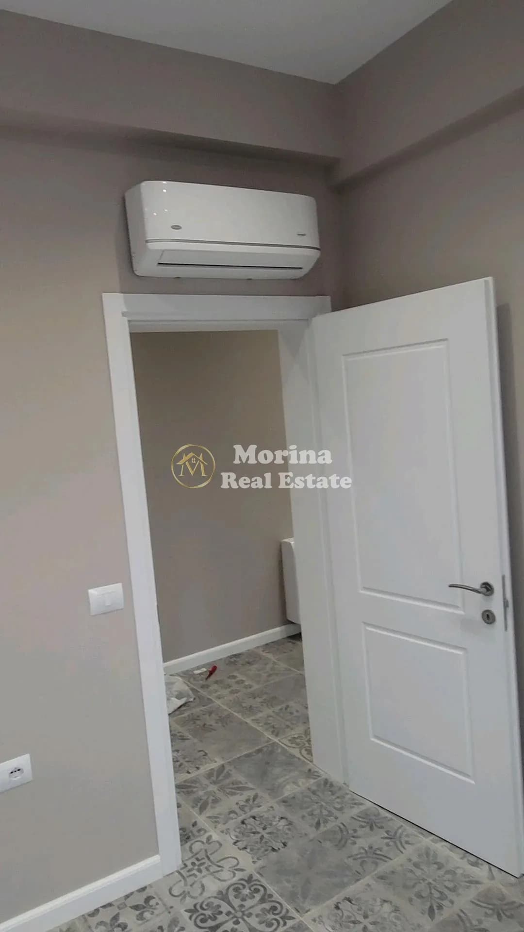 Qera | Ambjent Biznesi | Stadiumi Dinamo | 800 €/muaj 3