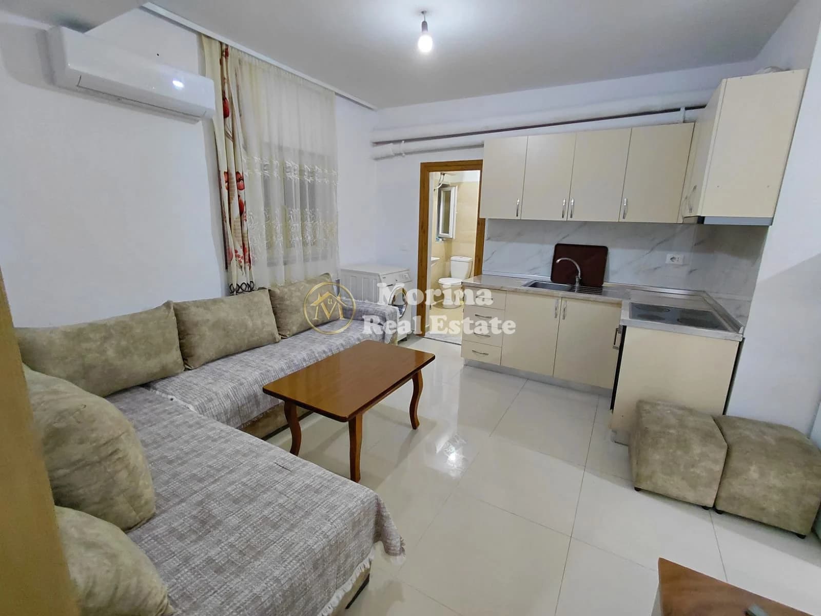 Qera | Shtëpi private 1 + 1 | Rruga 5 Maji | 380 €/muaj