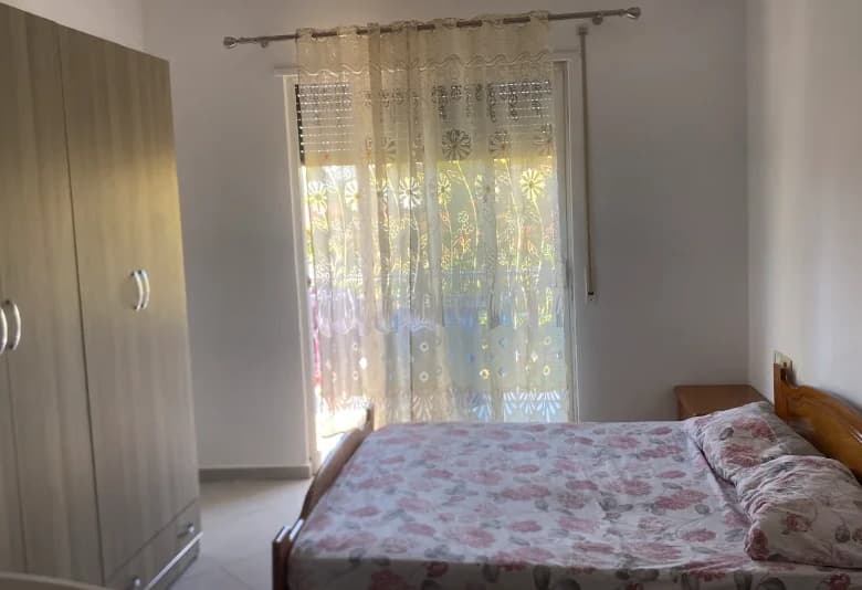 Qera | Apartament 1 + 1 | Rruga Njazi Meka | 450 €/muaj 2