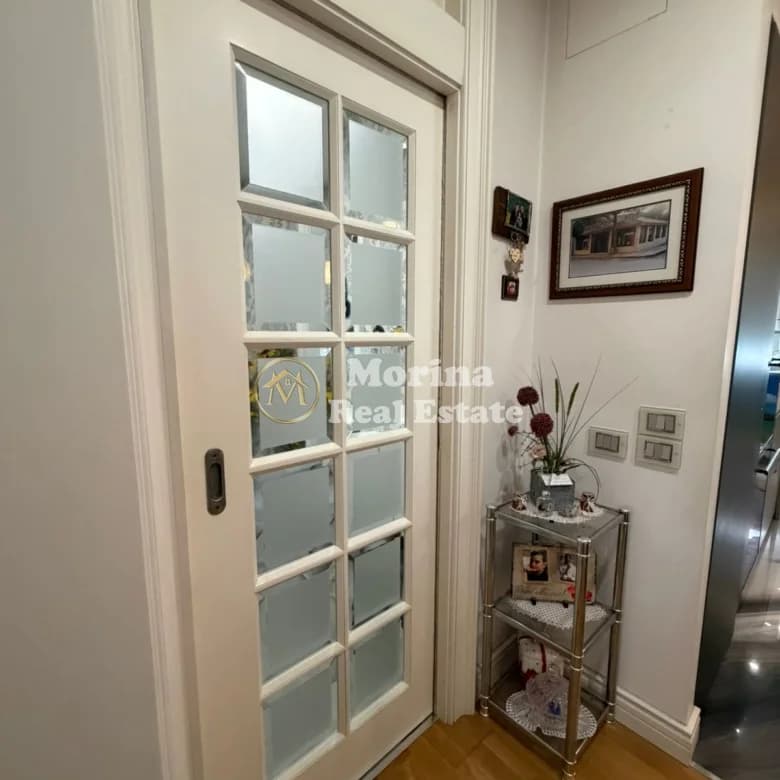 Shitje | Apartament 3 + 1 | Komuna e Parisit | 300000 € 3
