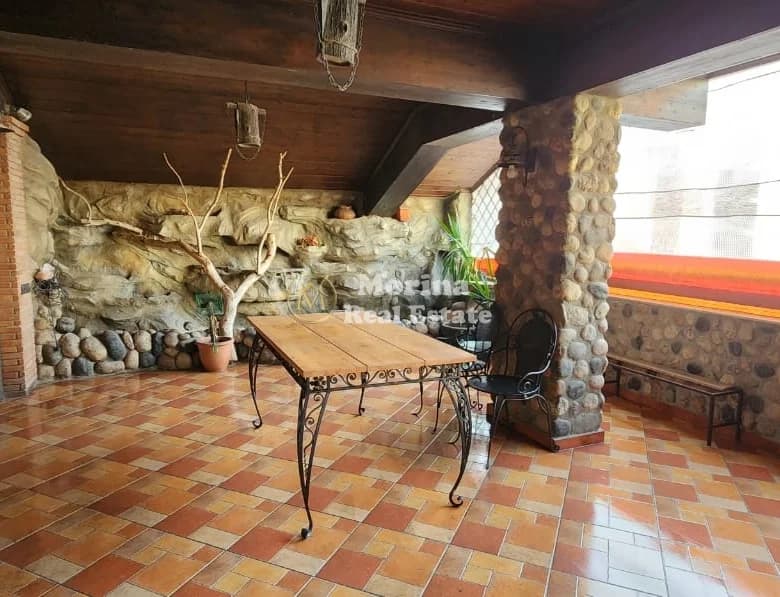 Shitje | Vilë | Myslym Shyri | 1300000 € 2