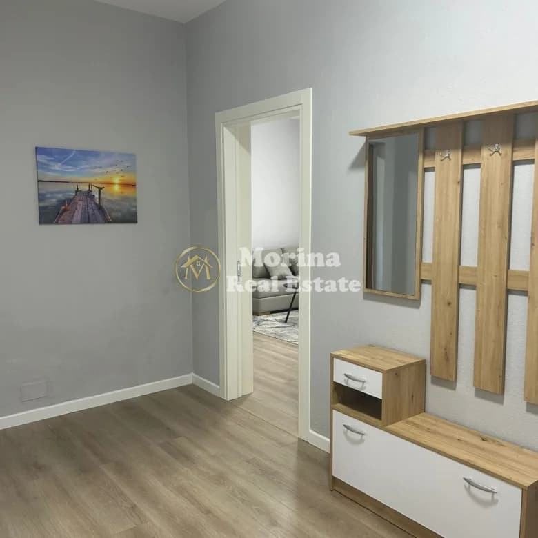 Qera | Shtëpi private 2 + 1 | Poligrafiku | 400 €/muaj 3