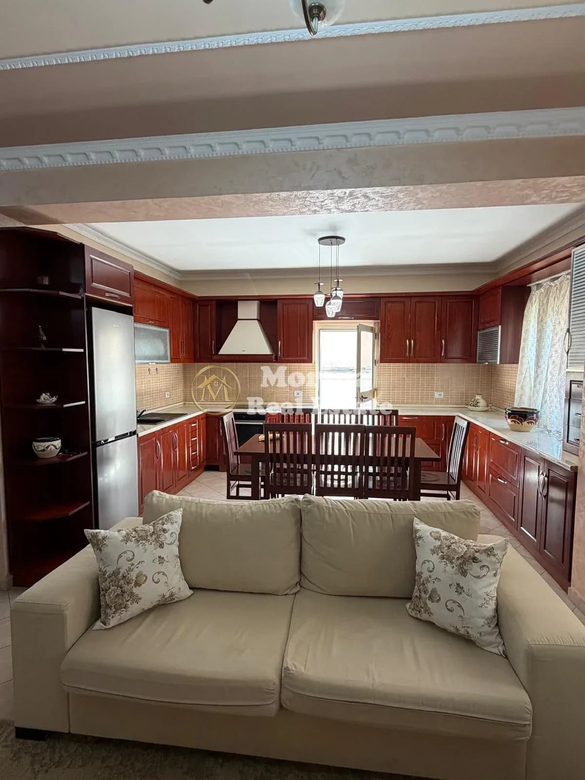 Qera | Penthouse 3 + 1+Bllk | Astir | 950 €/muaj 2