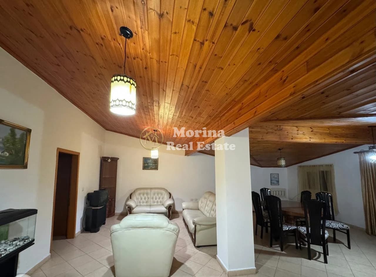 Qera | Shtëpi private 1 + 1 | Kinostudio | 350 €/muaj