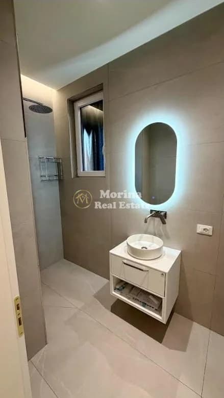 Qera | Ambjent Biznesi | Prane KESH | 850 €/muaj 4
