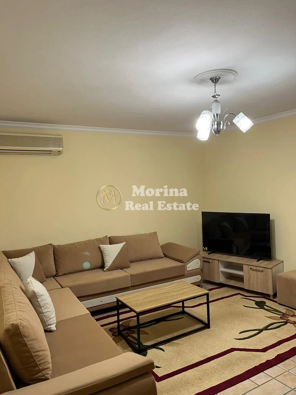 Shitje | Apartament 2 + 1 | Rruga Xhanfize Keko | 160000 €