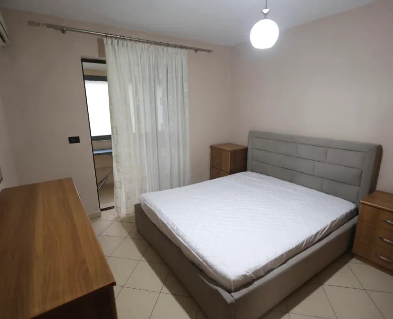 Qera | Apartament 2 + 1 | Brryli | 550 €/muaj 4