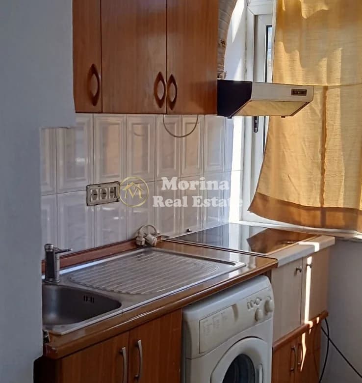 Qera | Garsoniere | Bulevardi Zogu i Parë | 350 €/muaj 2