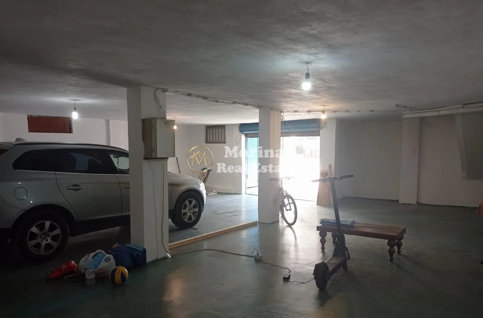 Qera | Magazinë | Universiteti Europian | 500 €/muaj 3