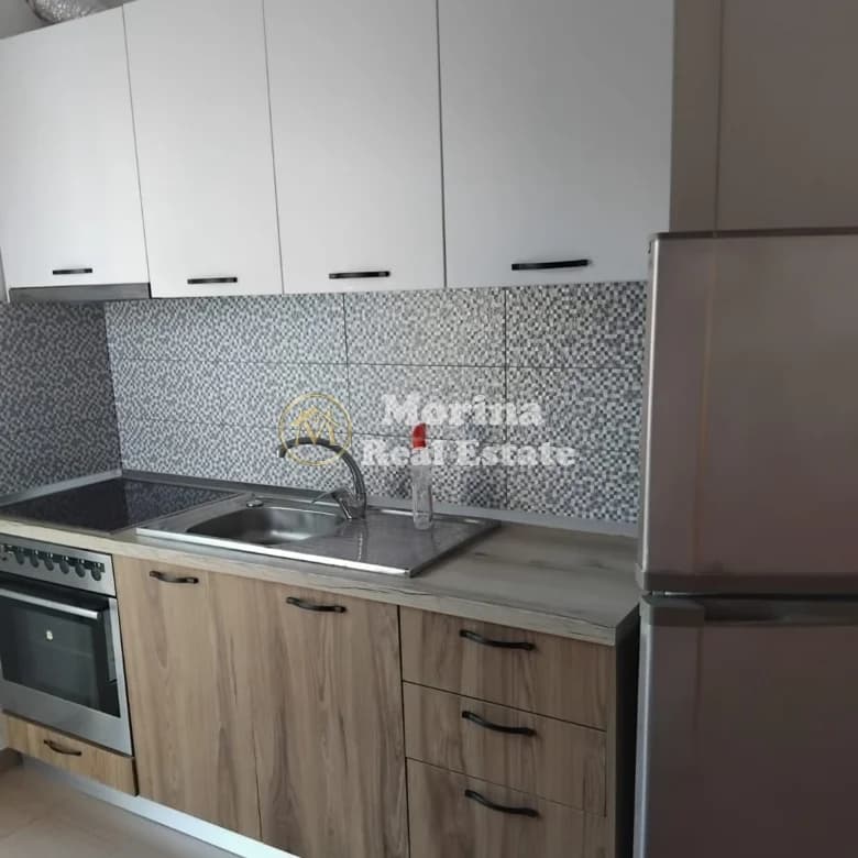 Qera | Shtëpi private 1 + 1 | Rruga Jordan Misja | 300 €/muaj 2