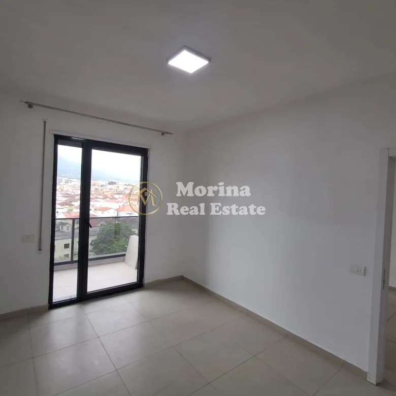 Qera | Apartament 1 + 1 | Rruga 5 Maji | 400 €/muaj 4