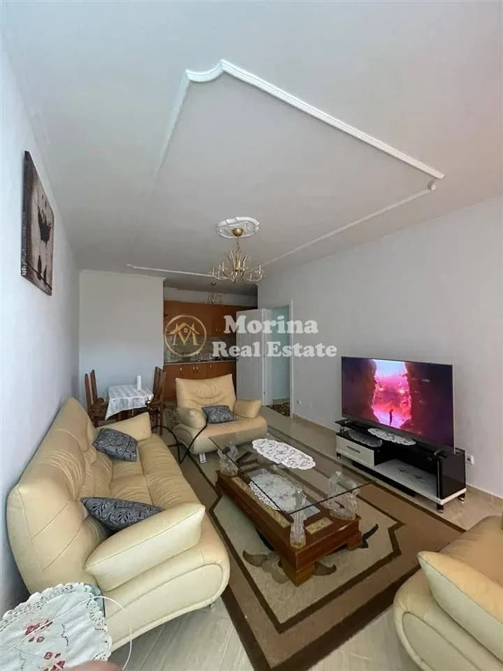 Qera | Apartament 3 + 1 | | 300 €/muaj