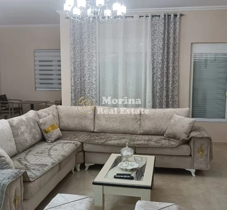 Qera | Vilë 3 + 1 | Shkozë | 600 €/muaj 2