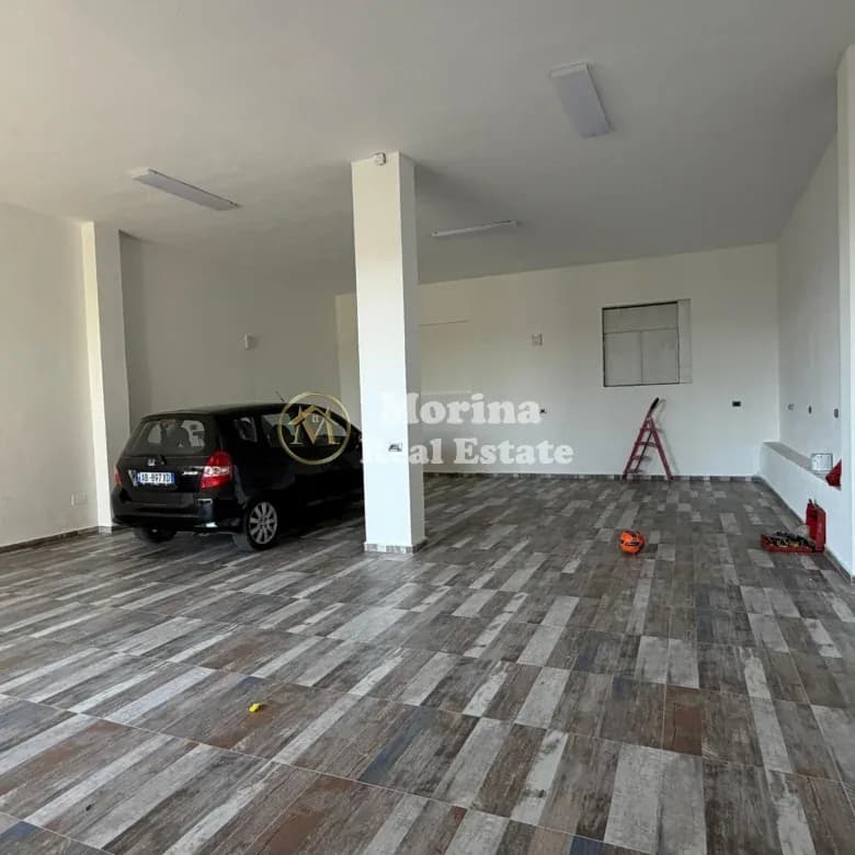 Qera | Ambjent Biznesi | Kodra E Priftit | 500 €/muaj