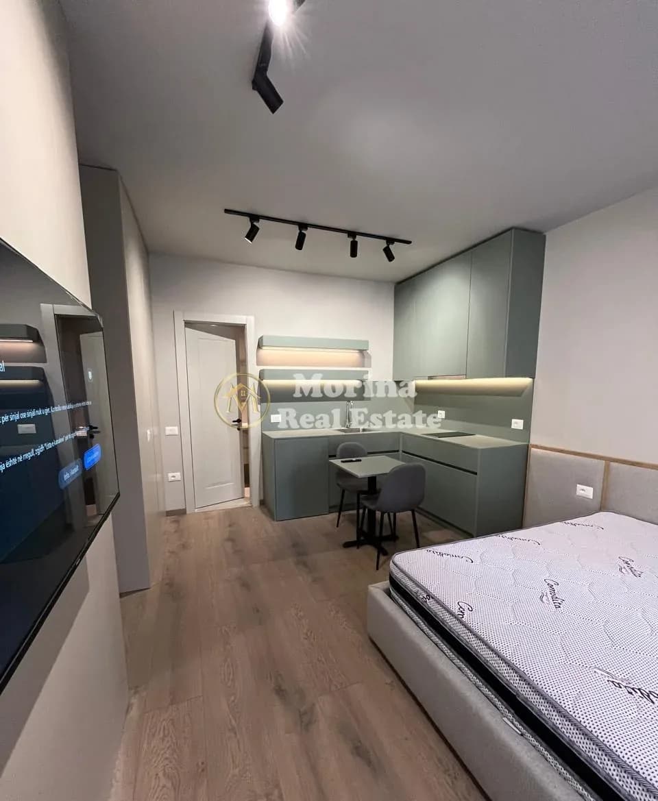 Shitje | 3 Garsoniere | Stacioni i Trenit | 289000 €