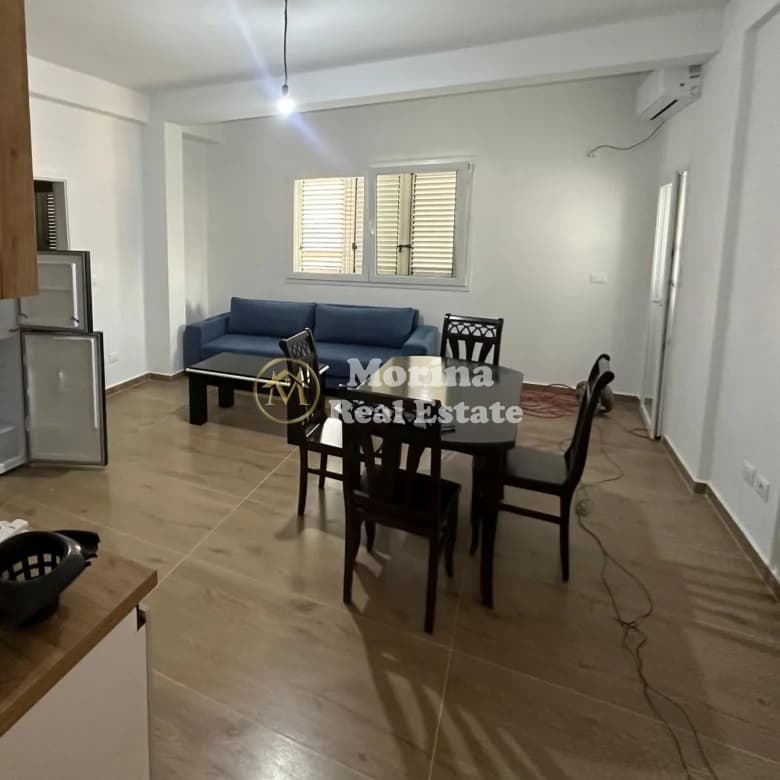 Qera | Vilë 1 + 1 | Rruga Sejdi Avdia | 300 €/muaj 2