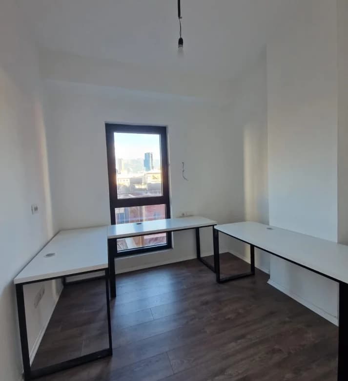 Qera | Zyrë | Tirana Garden Building | 1000 €/muaj 4