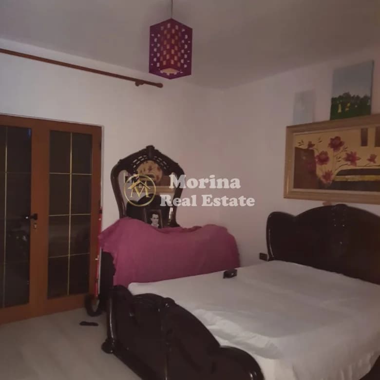 Qera | Shtëpi private 2 + 1 | Rruga jusuf gervalla | 500 €/muaj 2