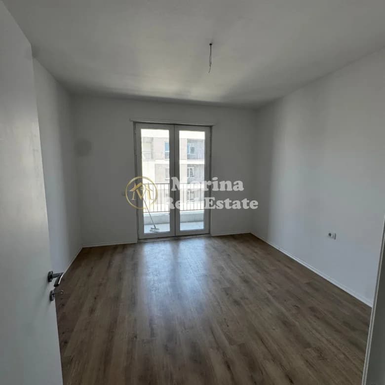Qera | Apartament 2 + 1 | Univers City | 400 €/muaj 2