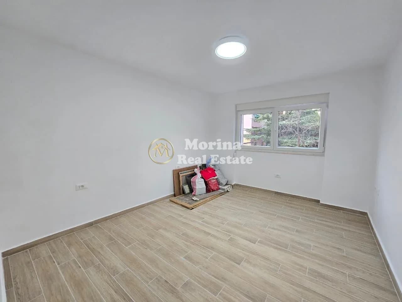 Qera | Ambjent Biznesi | 21 Dhjetori, Inxhinieria e Ndertimit | 1000 €/muaj 3