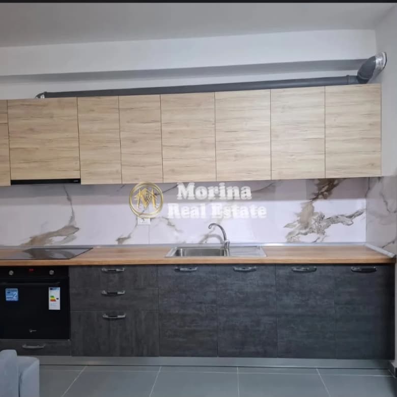 Qera | Apartament 3 + 1 | Rruga 5 Maji | 650 €/muaj