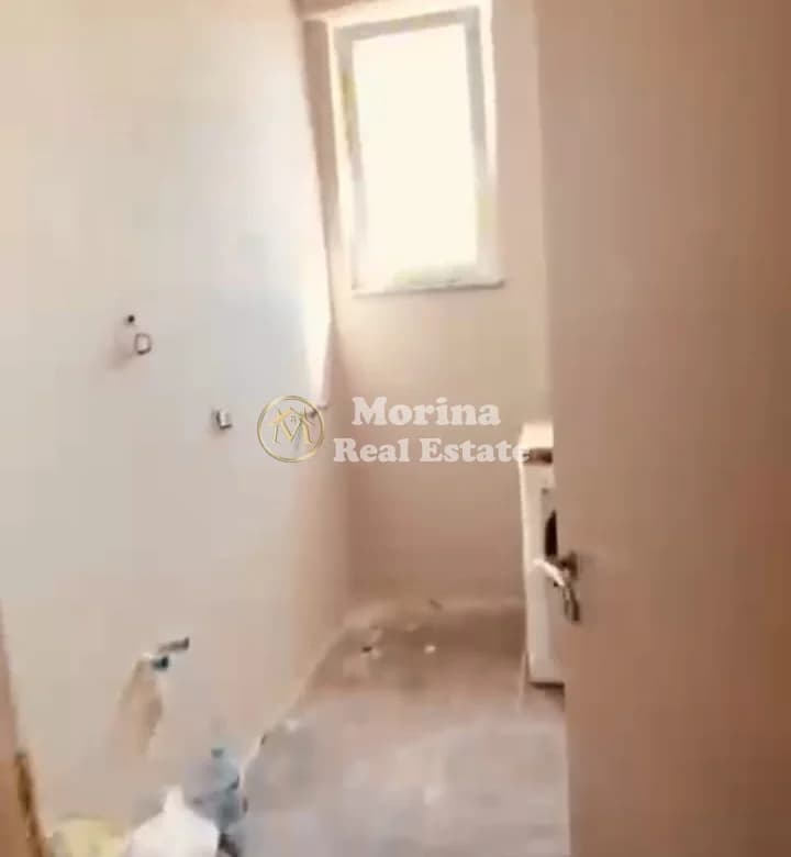 Shitje | Apartament 3 + 1 | Vasil Shanto | 445000 € 3