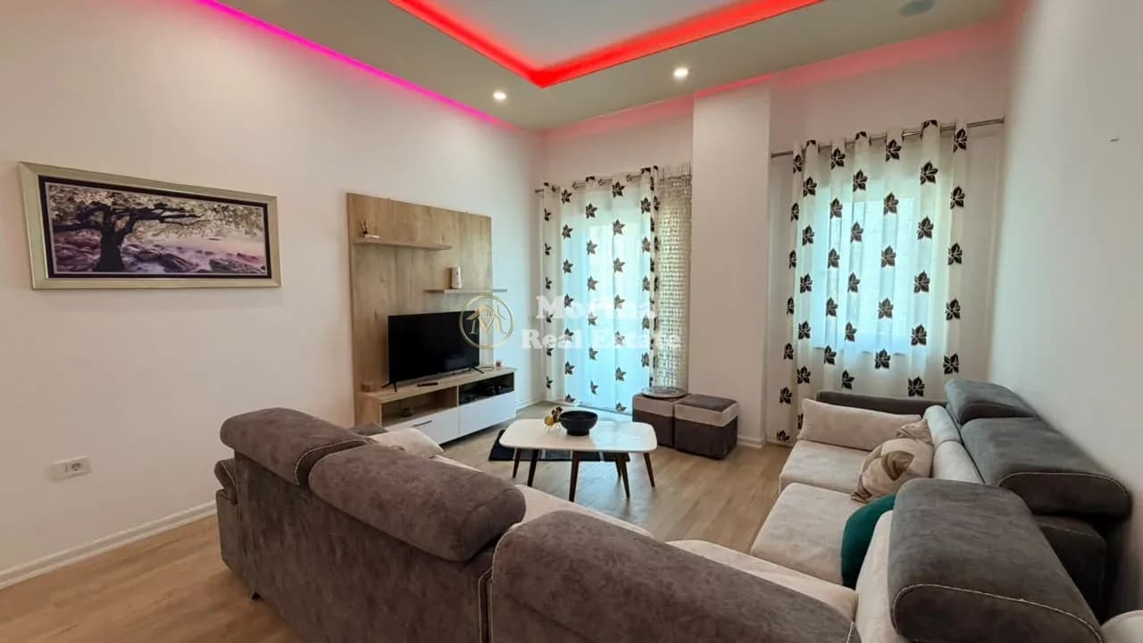 Shitje | Apartament 2 + 1 | Rruga Peti-Liqeni i Thate | 258000 €