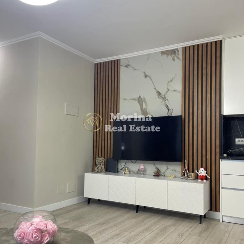 Qera | Apartament 1 + 1 | Rruga e Kosovareve | 800 €/muaj 4