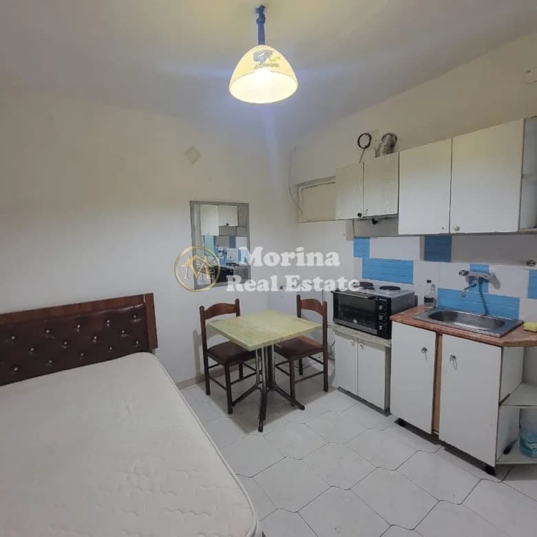 Qera | Garsoniere | Rruga Kongresi i Manastirit | 250 €/muaj 3