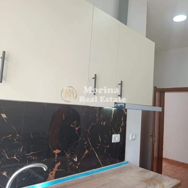 Qera | Garsoniere | Qendra Shëndetësore Qytet Studenti | 250 €/muaj 4