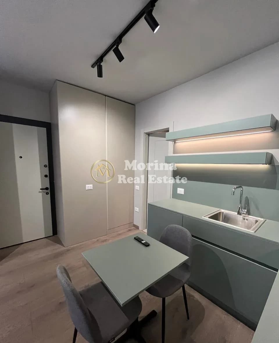 Shitje | 3 Garsoniere | Stacioni i Trenit | 289000 € 2