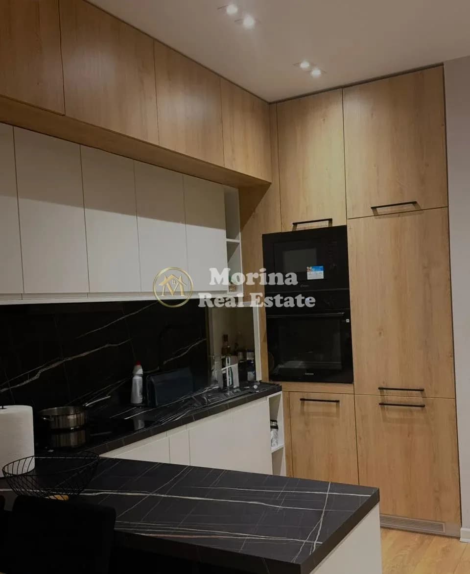 Shitje | Apartament 1 + 1 | Ish Parku i Autobusave | 185000 € 4