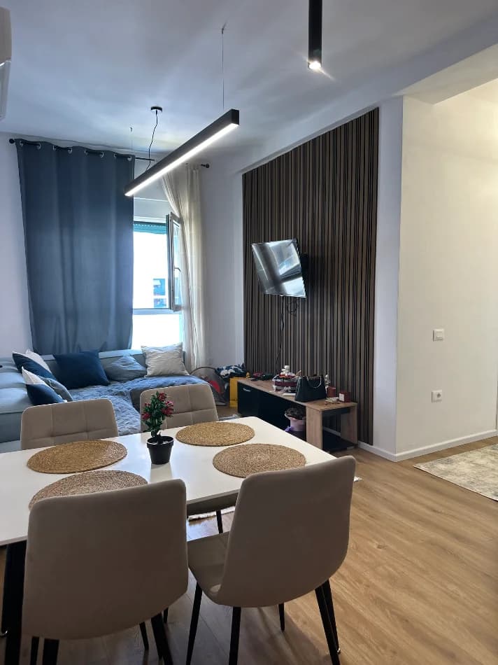Qera | Apartament 2 + 1 | Ali Demi | 550 €/muaj