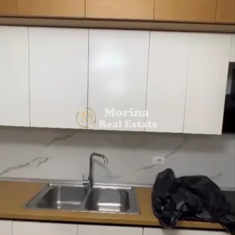 Qera | Apartament 2 + 1 | Kamëz | 400 €/muaj