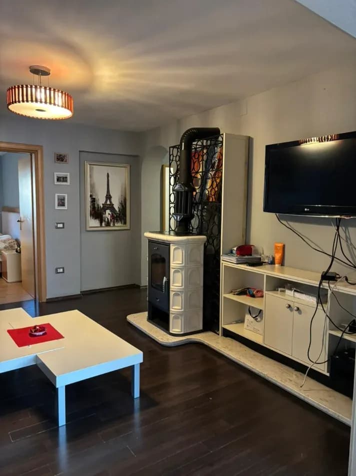Qera | Apartament 3 + 1 | Sheshi Skendebej | 900 €/muaj 4