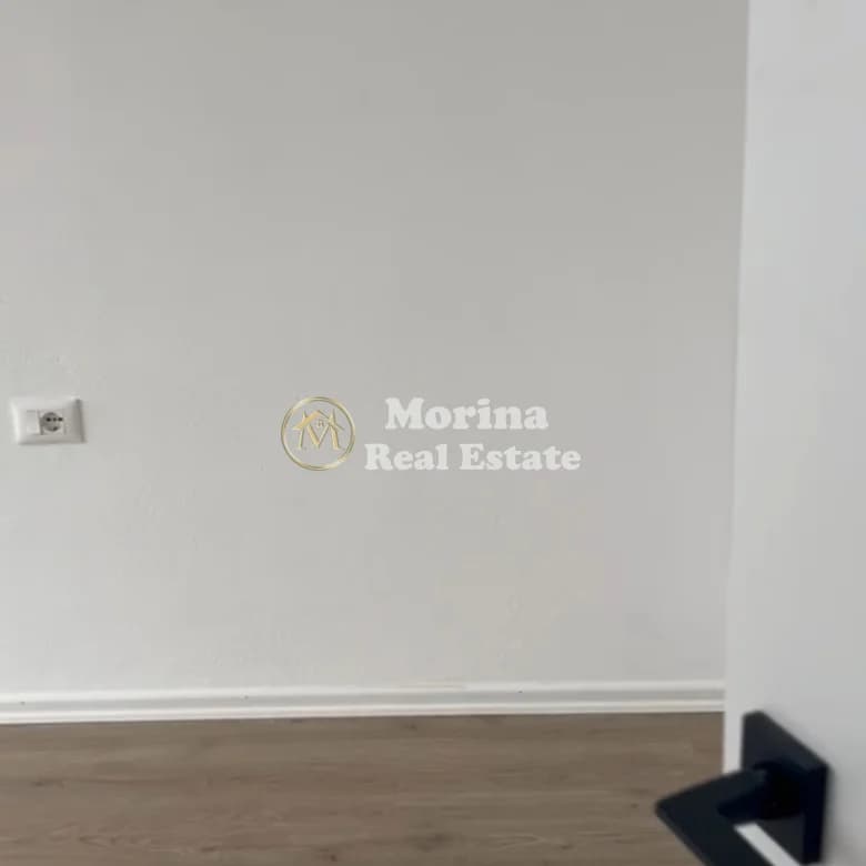 Qera | Apartament 1 + 1 | Rruga Riza Cerova | 450 €/muaj 4