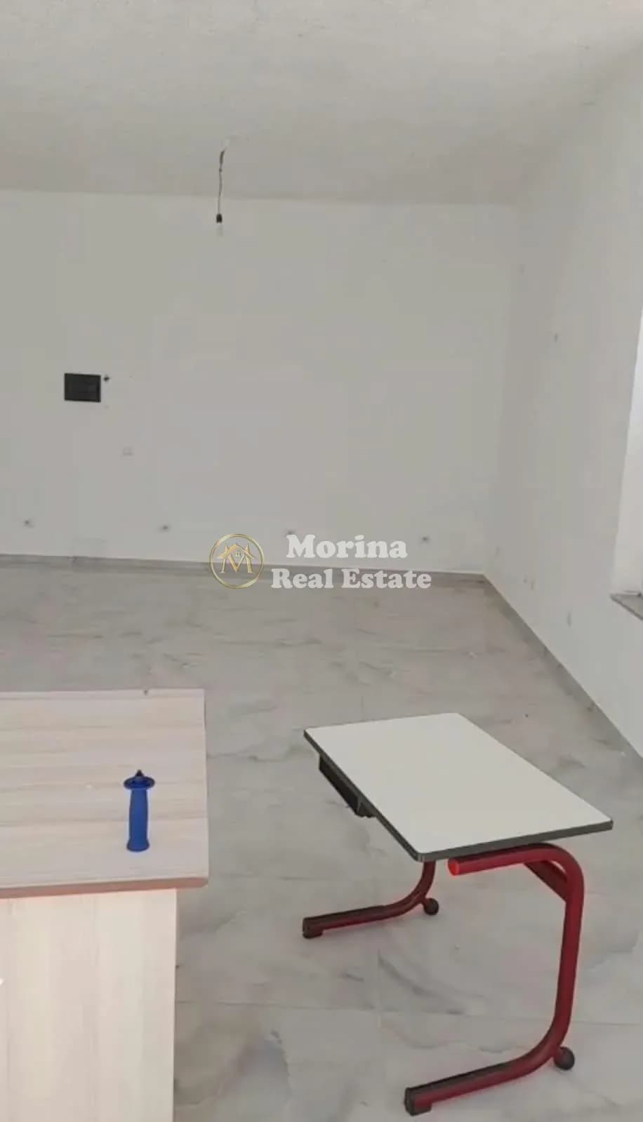 Qera | Ambjent Biznesi | Bërzhitë | 500 €/muaj 3