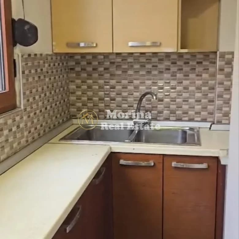 Qera | Apartament 2 + 1 | Rruga e Elbasanit | 600 €/muaj 3