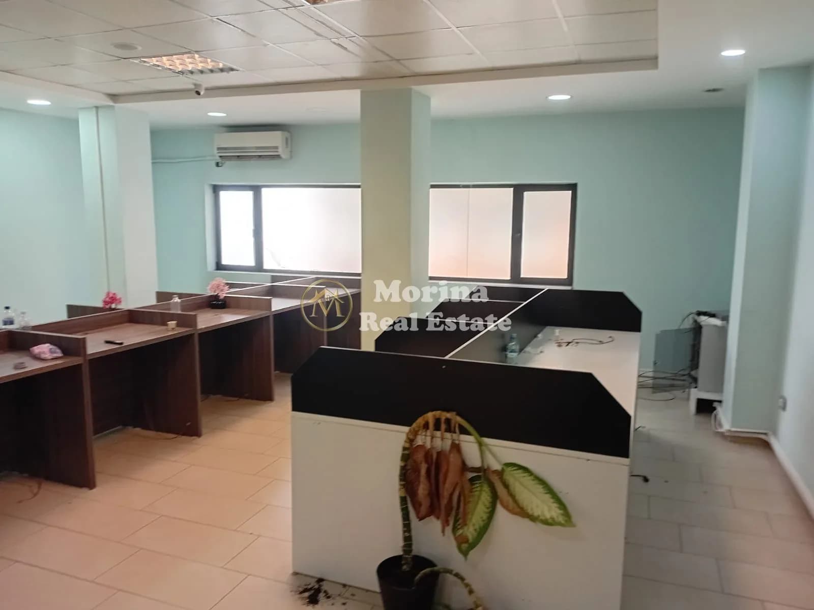 Qera | Ambjent Biznesi | 21 Dhjetori | 900 €/muaj 3