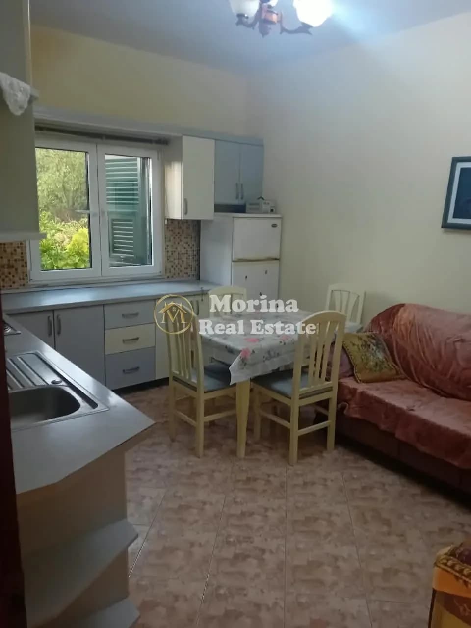 Qera | Shtëpi private 2 + 1+Bllk | Babrru | 300 €/muaj