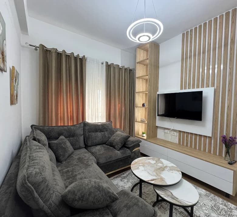 Qera | Apartament 1 + 1 | Mangalem 21 | 500 €/muaj 2