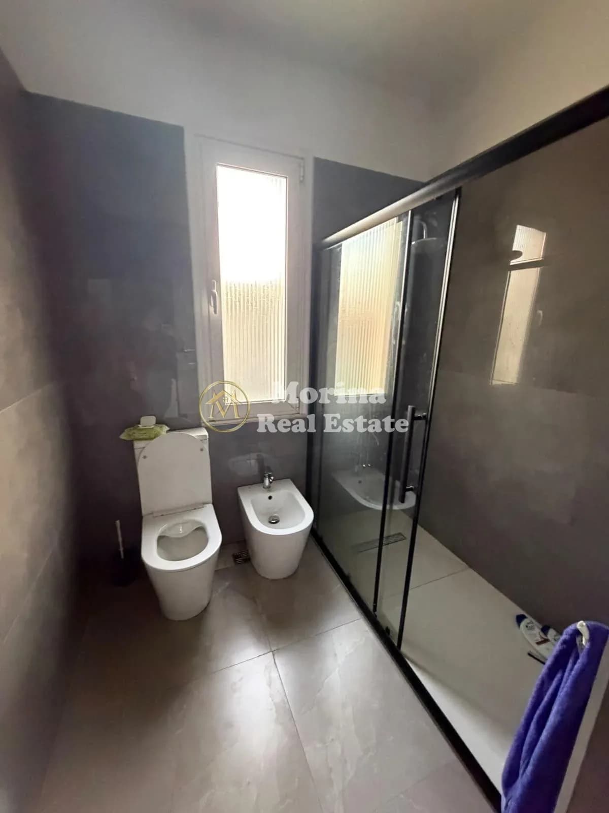 Qera | Vilë 4 + 1+Post Parkimi| Paskuqan | 700 €/muaj 2