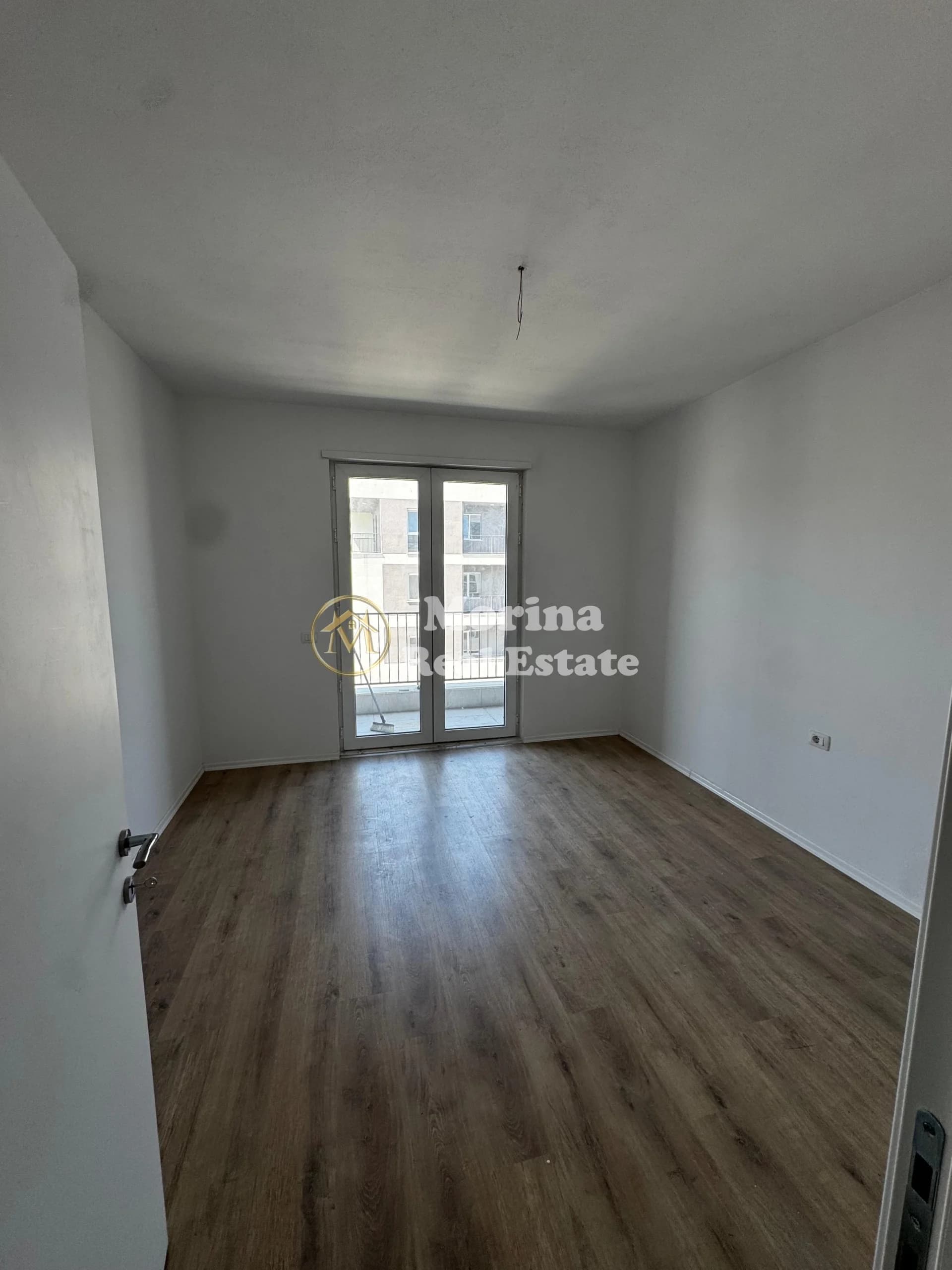 Qera | Apartament 2 + 1 | Univers City | 400 €/muaj